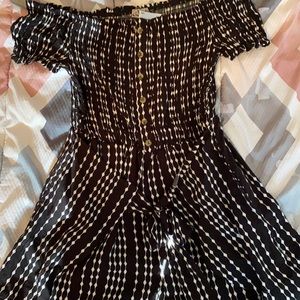 J for Justify-Black/White shorts romper